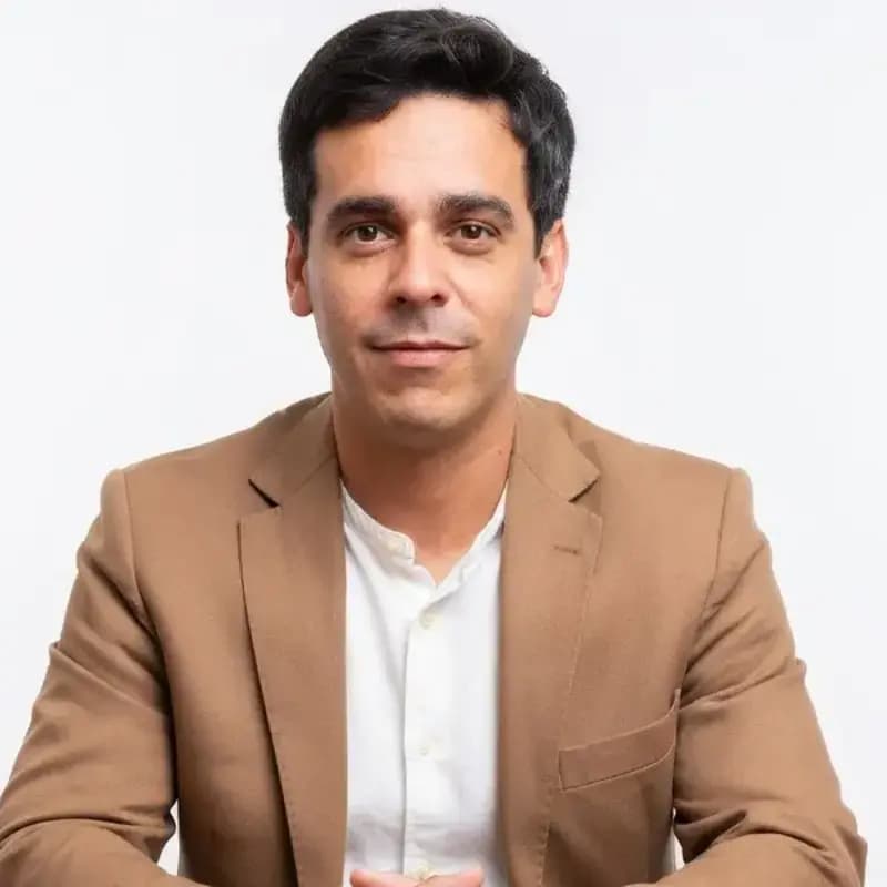 Agustín Puyou, retrato